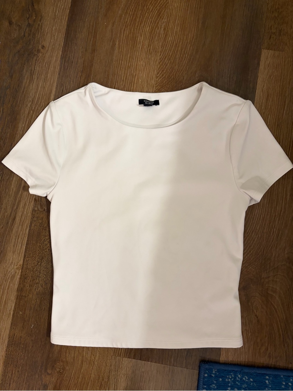 Express White Short Sleeve Crewneck Top